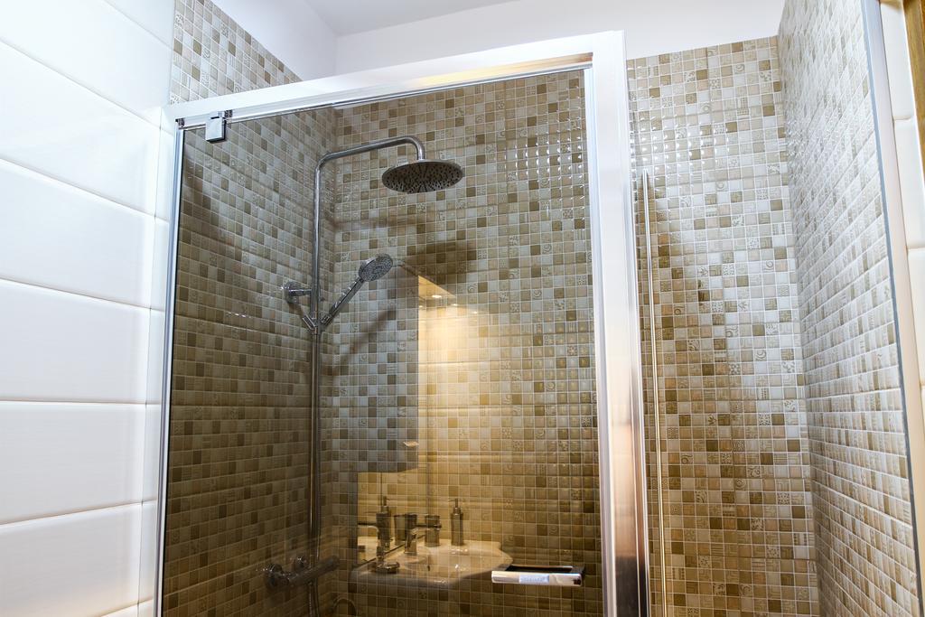 Historical Studio Apartment Sibiu Exterior photo